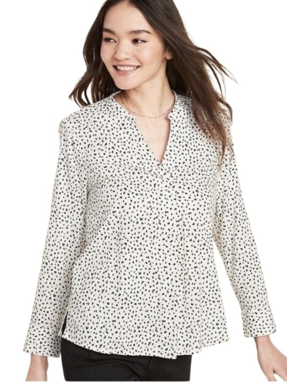 Old Navy White and Black Print Split Neck Long Sleeve Blouse Size XS Petite